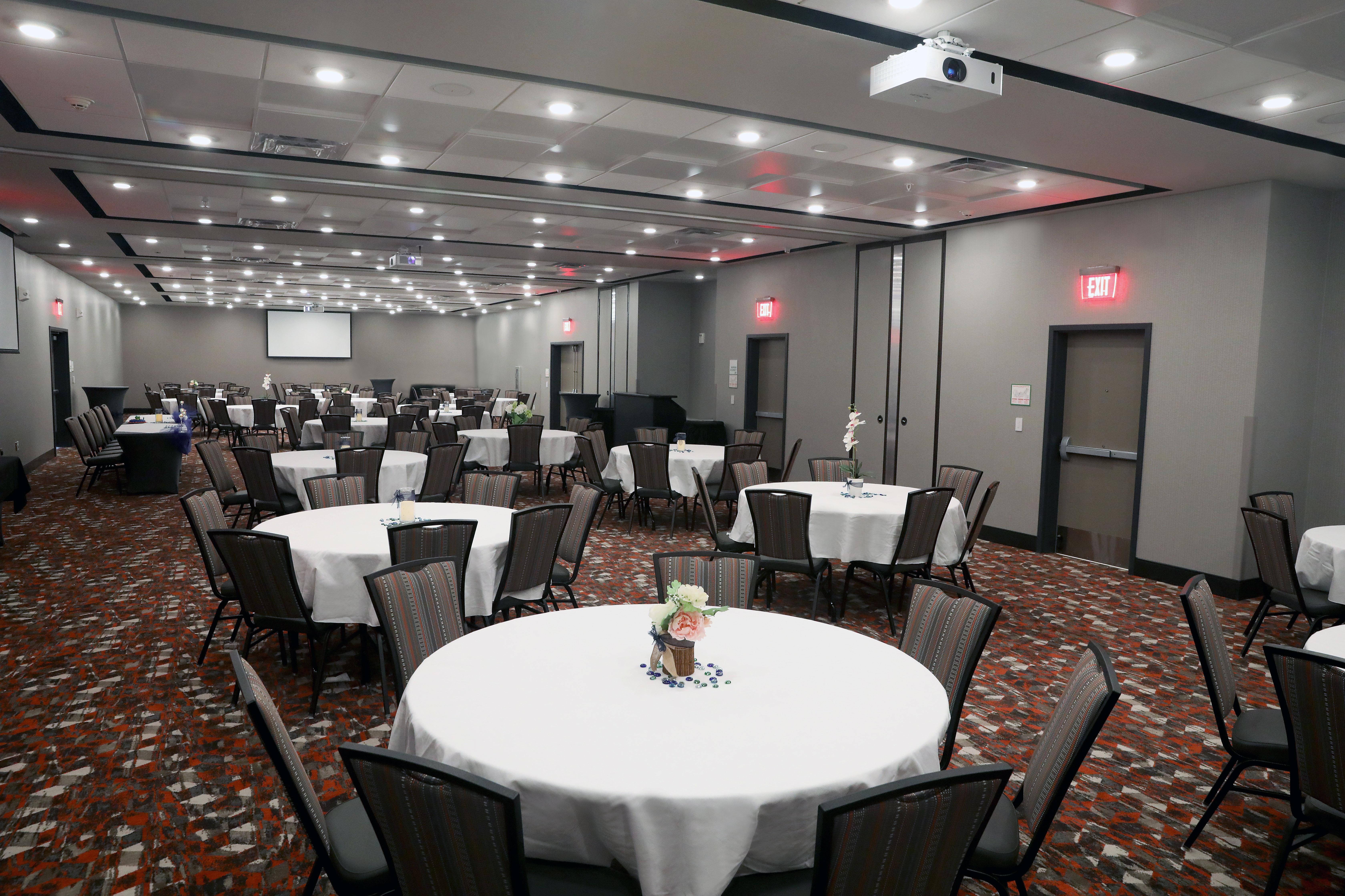 Holiday Inn & Suites Sioux Falls - Airport By Ihg Zewnętrze zdjęcie